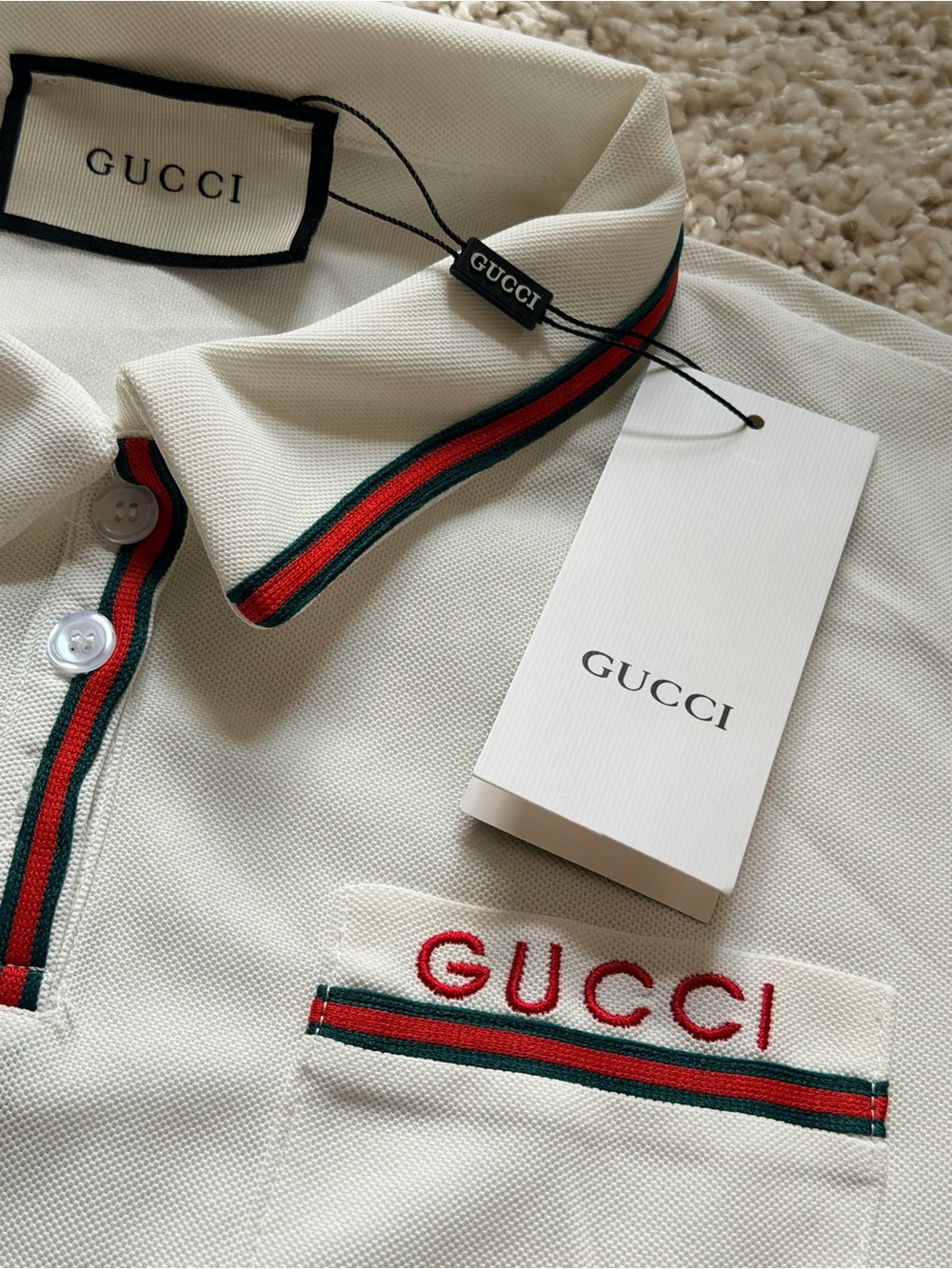 Gucci White Polo Shirt with Pleated Skirt Set - Picture 4 of 6